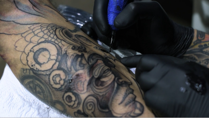 TINTAS SOBRE PIEL